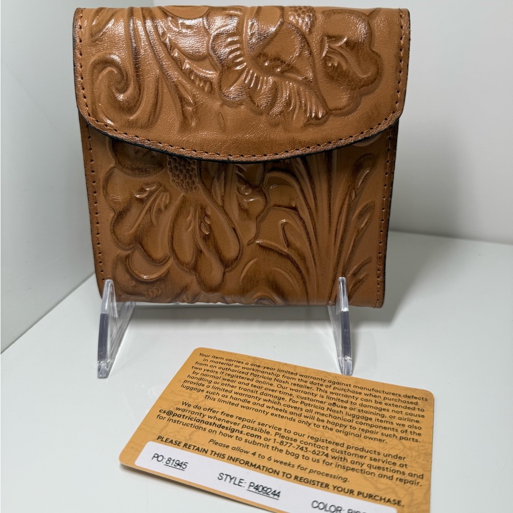 NWT PATRICIA NASH REITI TOOLED RFID WALLET